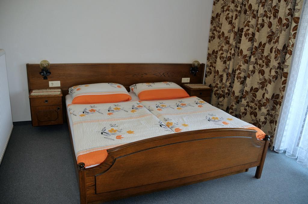 Pension Miklautz Sankt Kanzian am Klopeiner See Bilik gambar